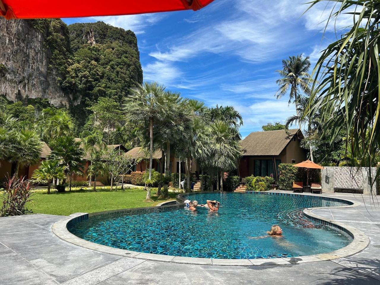 Aonang Hill Krabi-Sha Extra Plus Ao Nang Exterior foto